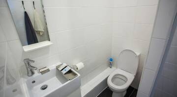 Фото номера Улучшенный двухместный номер с 1 кроватью Гостиница «Тройка Хостел» г. Архангельск 5